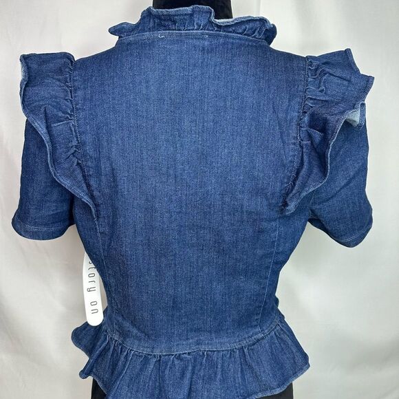 Story On Ruffled Denim CropTop Size L NWT - Picture 4 of 15